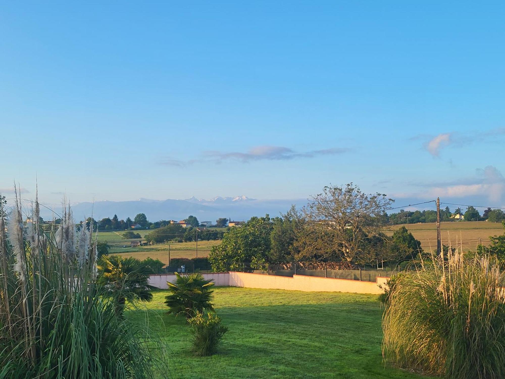 Villa Aux Portes Des Pyrenees Сен-Годенс Экстерьер фото