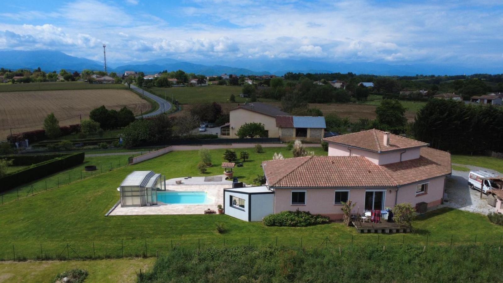 Villa Aux Portes Des Pyrenees Сен-Годенс Экстерьер фото
