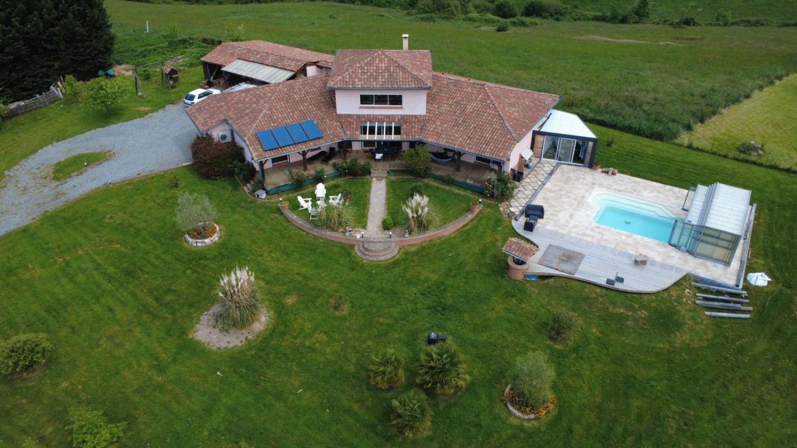 Villa Aux Portes Des Pyrenees Сен-Годенс Экстерьер фото